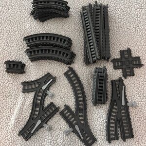 Mattel Thomas & Friends Train Tracks 45 piece